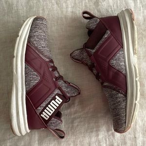 Women’s PUMA Cross Trainers - Size 6